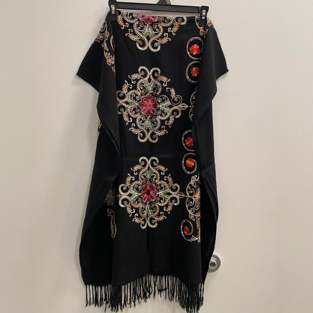 Shawl Wrap Women OS Black Floral Embroidered Sequin Fringe Boho Unbranded Shawl